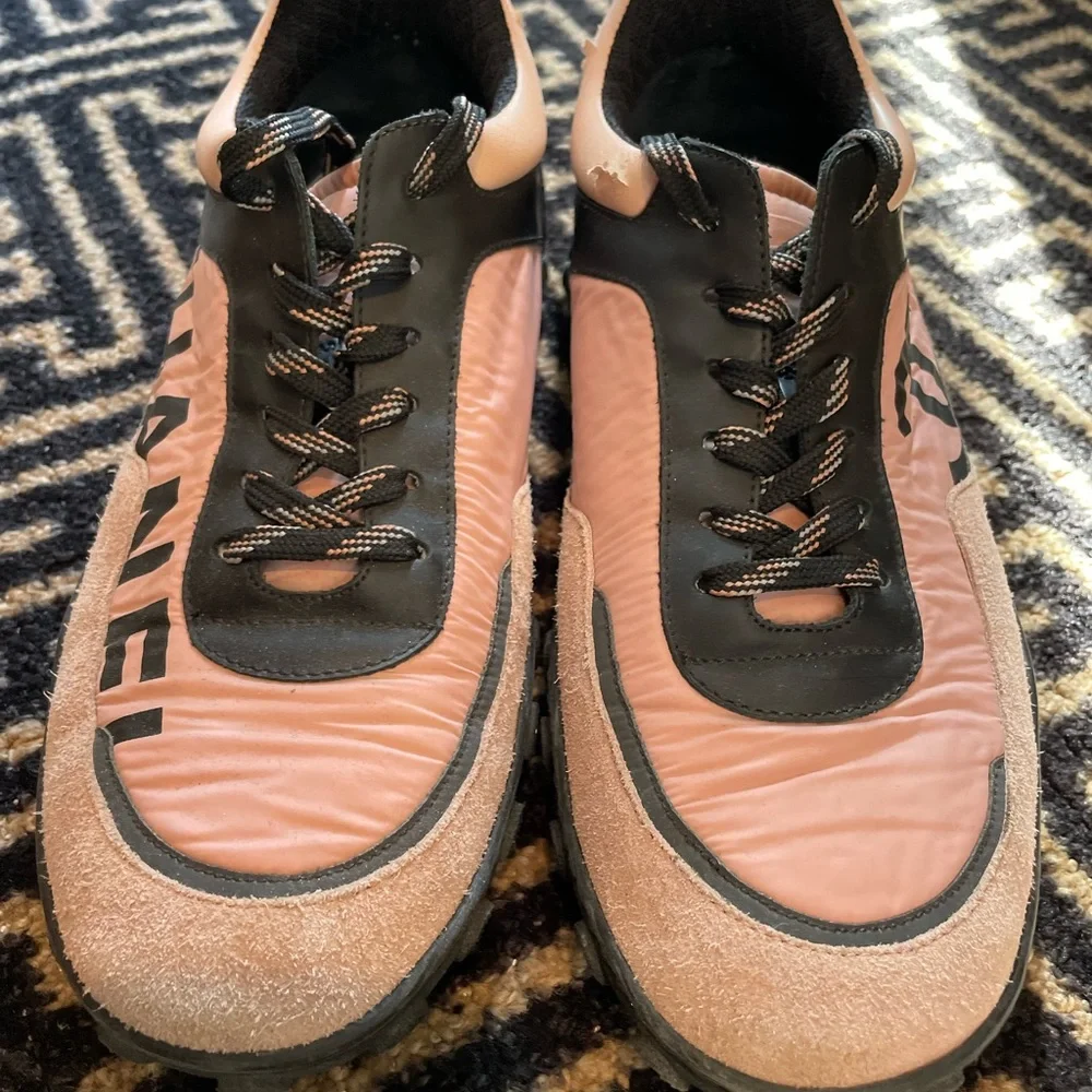 Chanel CC Logo. Nylon and Calfskin Suede Sneakers - Picture 2 of 11